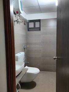 Image of 930 Sq.ft 2.5 BHK Apartment / Flat for rent in Malabar County III, Vaishno Devi Circle, Ahmedabad for Rs. 35000