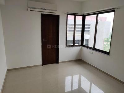 Bedroom Image of 1360 Sq.ft 3 BHK Apartment / Flat for rent in Bluvian Pratham, Bhadaj Ahmedabad for Rs. 22000