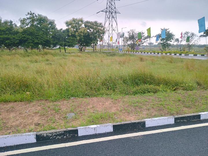 Padappai Main Image 1