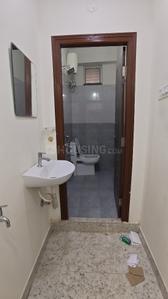 Bathroom Image of 750 Sq.ft 1 BHK Apartment / Flat for rent in Kondapur Hyderabad for Rs. 17000