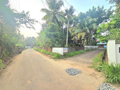 Image of 2610 Sq.ft Residential Plot / Land for sale in North Paravoor, Kochi for Rs. 4500000