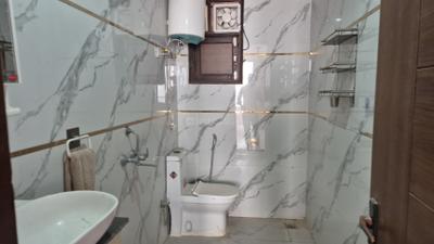 Image of 950 Sq.ft 2 BHK Builder Floor for rent in Chhattarpur, New Delhi for Rs. 25600