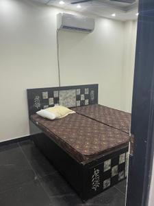 Bedroom Image of 990 Sq.ft 3 BHK Builder Floor for rent in Hari Nagar New Delhi for Rs. 35000