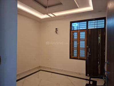 Bedroom Image of 2000 Sq.ft 5 BHK Duplex for rent in Vrindavan Yojana Lucknow for Rs. 30000