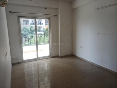 Bedroom Image of 1995 Sq.ft 3.5 BHK Apartment / Flat for rent in Gulshan Ikebana, Sector 143 Noida for Rs. 54000