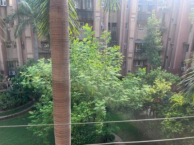 Image of 1300 Sq.ft 3 BHK Apartment / Flat for rent in Bhagyawan Apartments, Mayur Vihar Phase 1, New Delhi for Rs. 50000