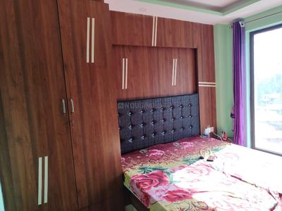 Bedroom Image of 1350 Sq.ft 3 BHK Builder Floor for sale in Bhattakufer Shimla for Rs. 8000000