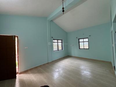 Bedroom Image of 1200 Sq.ft 2 BHK Builder Floor for rent in Sanquelim Goa for Rs. 15000