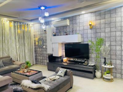 Hall Image of 1450 Sq.ft 3 BHK Apartment / Flat for rent in Omaxe The Palace, Gomti Nagar Lucknow for Rs. 55000