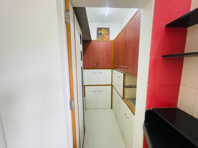 Kitchen Image of 1322 Sq.ft 2 BHK Apartment / Flat for rent in Shyamal Ahmedabad for Rs. 25000