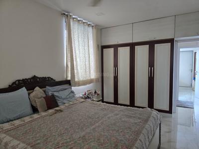 Bedroom Image of 1000 Sq.ft 3 BHK Apartment / Flat for sale in Bandra West Mumbai for Rs. 60000000