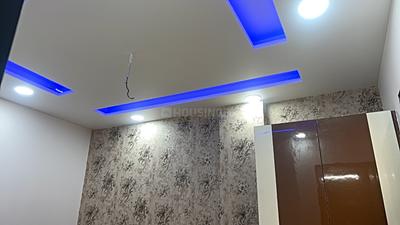 Bedroom Image of 750 Sq.ft 3 BHK Builder Floor for sale in Sector 5 Rohini New Delhi for Rs. 8200000