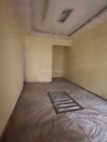 Jankipuram Extension Bedroom 1