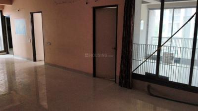 Living Room Image of 1860 Sq.ft 3 BHK Apartment / Flat for sale in Gala Swing, South Bopal Ahmedabad for Rs. 12800000