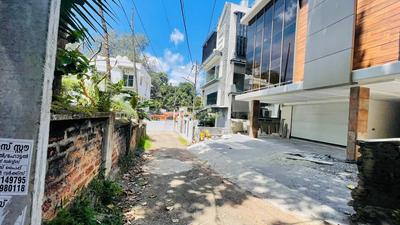 Image of 5700 Sq.ft Residential Plot / Land for sale in Edappally, Kochi for Rs. 23500000