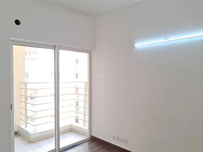 Bedroom Image of 925 Sq.ft 2 BHK Apartment / Flat for sale in Paras Tierea, Sector 137 Noida for Rs. 8000000