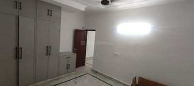 Bedroom Image of 1500 Sq.ft 3 BHK Builder Floor for rent in Tagore Garden Extension New Delhi for Rs. 50000