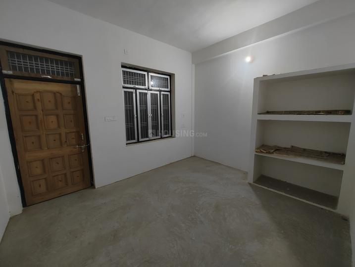 Central Market DLW, Bhullanpur Bedroom 1