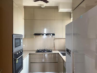 Kitchen Image of 1500 Sq.ft 3 BHK Apartment / Flat for sale in One Hiranandani Park, Thane West Thane for Rs. 43500000