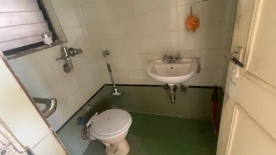 Image of 850 Sq.ft 2 BHK Apartment / Flat for sale in Hiranandani Gardens Lotus, Powai, Mumbai for Rs. 27000000