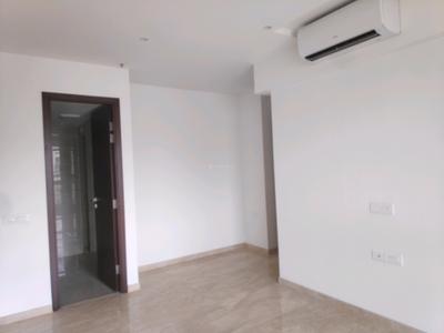 Bedroom Image of 900 Sq.ft 2 BHK Apartment / Flat for sale in Cuffe Parade Mumbai for Rs. 50000000