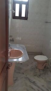 Bathroom Image of 1295 Sq.ft 2 BHK Builder Floor for rent in Sector 48 Noida for Rs. 27000
