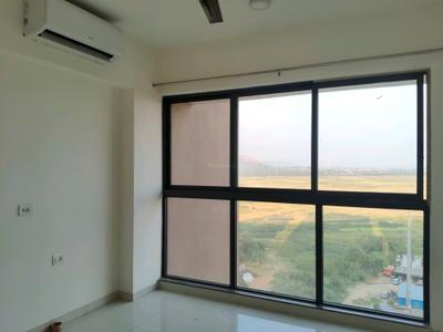 Bedroom Image of 921 Sq.ft 2 BHK Apartment / Flat for sale in Lodha Splendora, Thane West Thane for Rs. 11000000