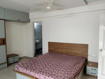 Bedroom Image of 2250 Sq.ft 4 BHK Independent House for rent in Sola Ahmedabad for Rs. 70000
