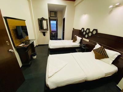Bedroom Image of Sneha Corporates Girls PG in DLF Phase 2, Gurgaon