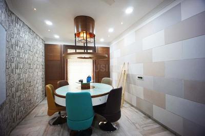 Bedroom Image of 3060 Sq.ft 6 BHK Apartment / Flat for sale in Navrangpura Ahmedabad for Rs. 36000000