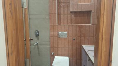 Image of 1125 Sq.ft 3 BHK Builder Floor for rent in Vikaspuri, New Delhi for Rs. 46000