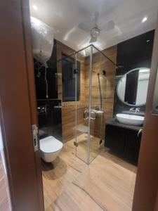 Bathroom Image of 2700 Sq.ft 4 BHK Builder Floor for sale in DLF City Phase 1, DLF Phase 1 Gurgaon for Rs. 47100000