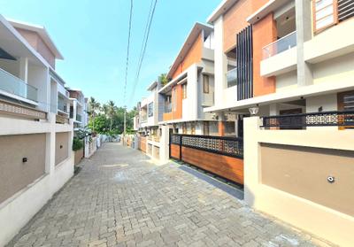 Image of 2500 Sq.ft 4 BHK Independent House for sale in Kuzhivelippady, Kochi for Rs. 12000000