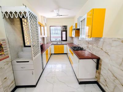 Kitchen Image of 7032 Sq.ft 9 BHK Independent House for sale in Sector 40 Gurgaon for Rs. 92500000