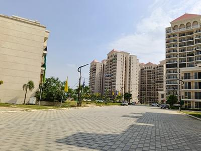 Image of 1590 Sq.ft 3 BHK Apartment / Flat for sale in Omaxe Aananda New Tower, Naini, Allahabad for Rs. 8586000