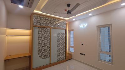 Bedroom Image of 2020 Sq.ft 3 BHK Apartment / Flat for rent in Sumadhura The Olympus, Financial District Hyderabad for Rs. 82000