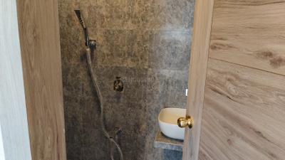 Image of 600 Sq.ft 1 BHK Apartment / Flat for rent in Santacruz West, Mumbai for Rs. 78000