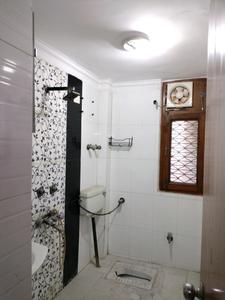 Common Bathroom Image of 1800 Sq.ft 3 BHK Apartment / Flat for sale in Veg Sanchar, Sector 6 Dwarka New Delhi for Rs. 28500000