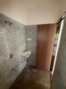 Bathroom Image of 1050 Sq.ft 3 BHK Apartment / Flat for rent in Malad West Mumbai for Rs. 75000
