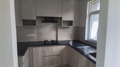 Kitchen Image of 1100 Sq.ft 2.5 BHK Apartment / Flat for rent in Smartworld Orchard, Sector 61 Gurgaon for Rs. 45000