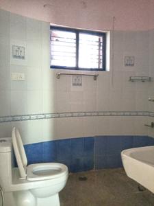 Common Bathroom One Image of 2600 Sq.ft 4 BHK Independent House for rent in Battarahalli Bengaluru for Rs. 60000
