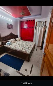 Bedroom Image of 810 Sq.ft 2 BHK Builder Floor for sale in Swaraj Homes RWA Yamuna Vihar Block C7, Shahdara New Delhi for Rs. 7500000