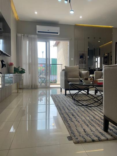 Royal KP Stellar Main Image 1