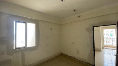 Bedroom Image of 1200 Sq.ft 3 BHK Apartment / Flat for sale in Amrapali Crystal Homes Phase 1, Sector 76 Noida for Rs. 17807500