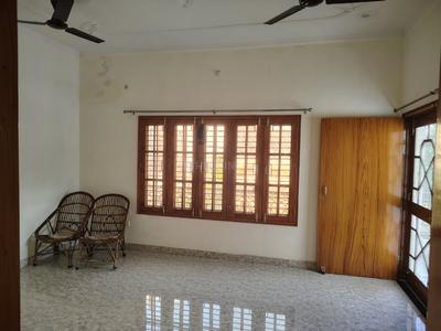 Living Room Image of 2000 Sq.ft 2 BHK Builder Floor for rent in Indira Nagar Lucknow for Rs. 15000