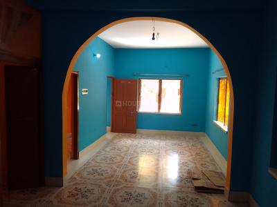 Living Room Image of 900 Sq.ft 2 BHK Independent House for rent in Ramkrishnanagar Kolkata for Rs. 12000