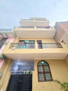 Image of 1800 Sq.ft 7 BHK Independent House for sale in Sector 8, Gurgaon for Rs. 13500000