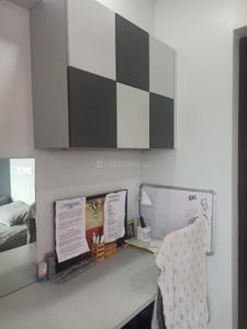 Bedroom Image of 790 Sq.ft 1.5 BHK Apartment / Flat for rent in Lodha Amara, Kolshet Thane for Rs. 40000