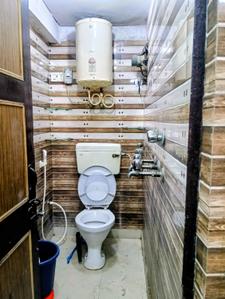 Image of 300 Sq.ft 1 RK Apartment / Flat for rent in Sector 16 Dwarka, New Delhi for Rs. 13500