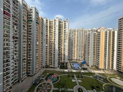Balcony Image of 1410 Sq.ft 3 BHK Apartment / Flat for sale in Panchsheel Greens 2, Noida Extension Greater Noida for Rs. 13500000
